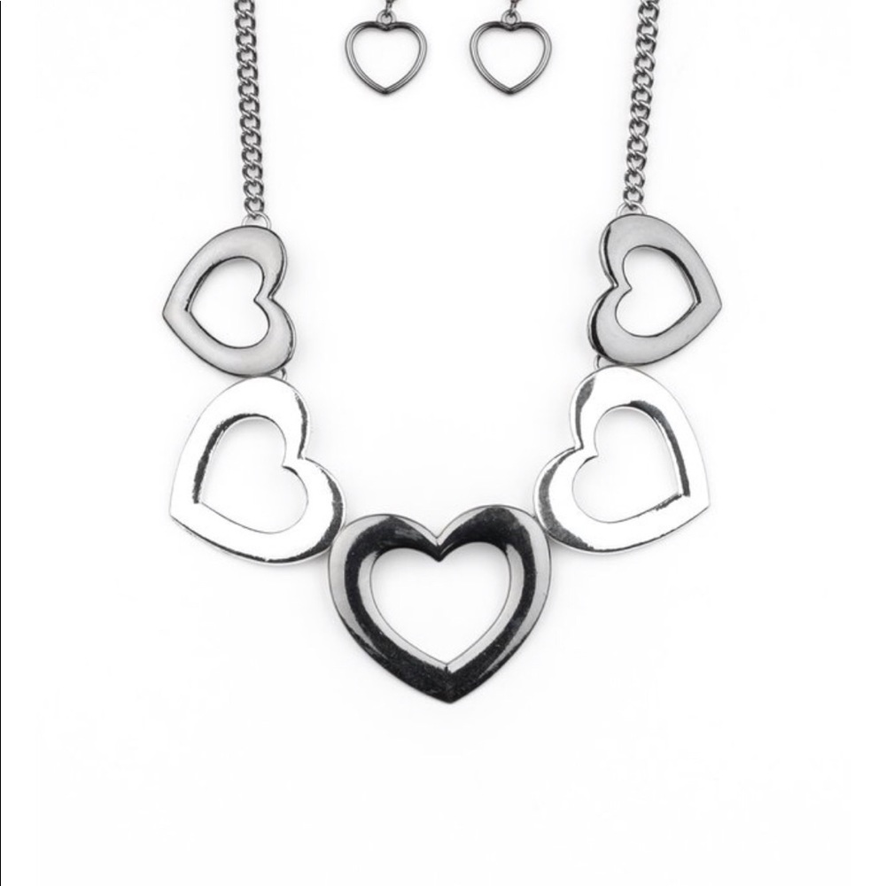 Hearty hearts;Silver and gunmetal heart necklace